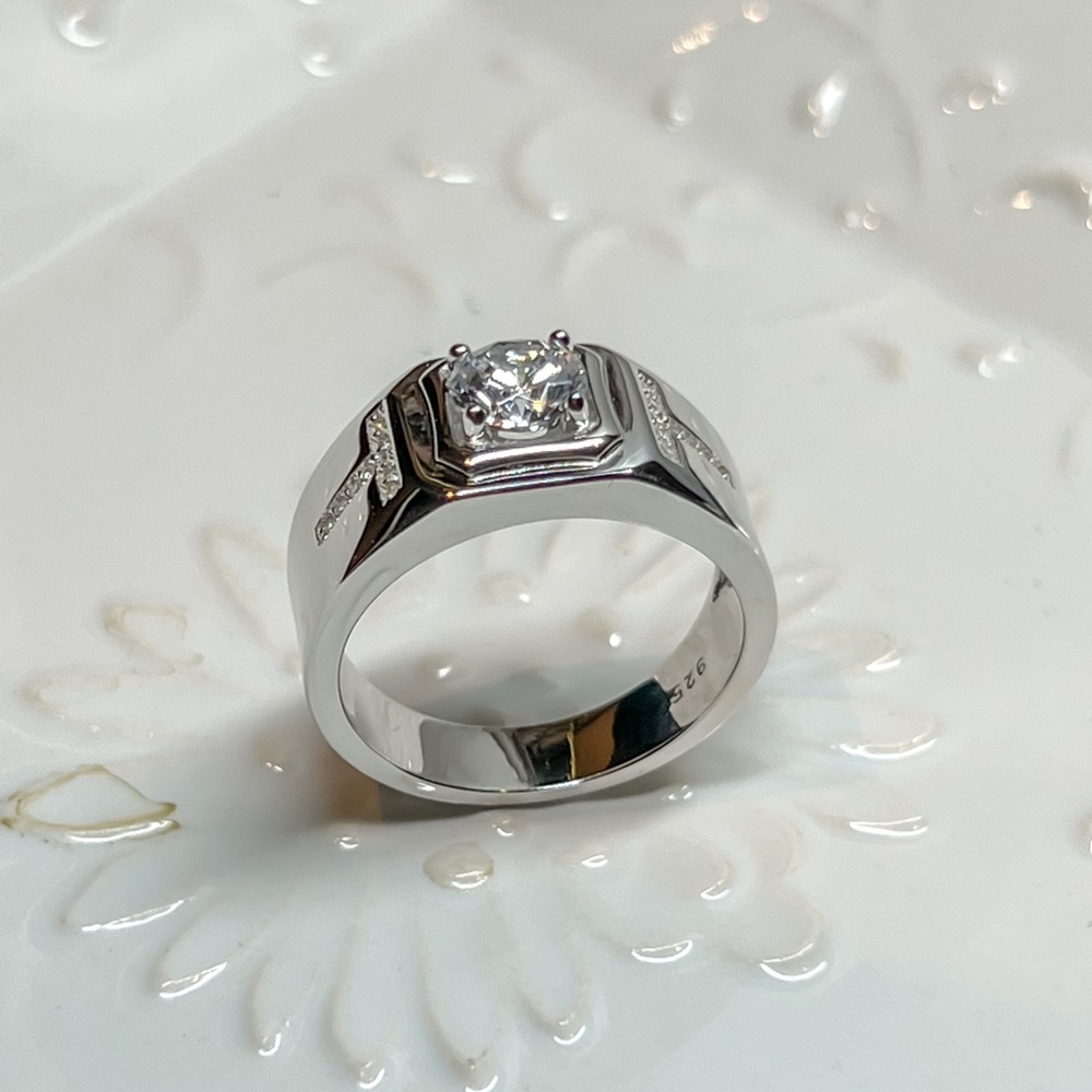 Sterling silver thick ring with stone for men and women